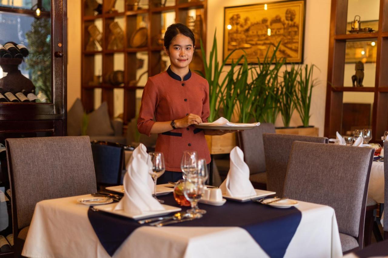 Siem Reap City Angkor Boutique Exteriör bild